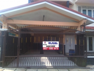 Dijual Rumah Di Komplek PWI, Jatinegara, Jakarta Timur
